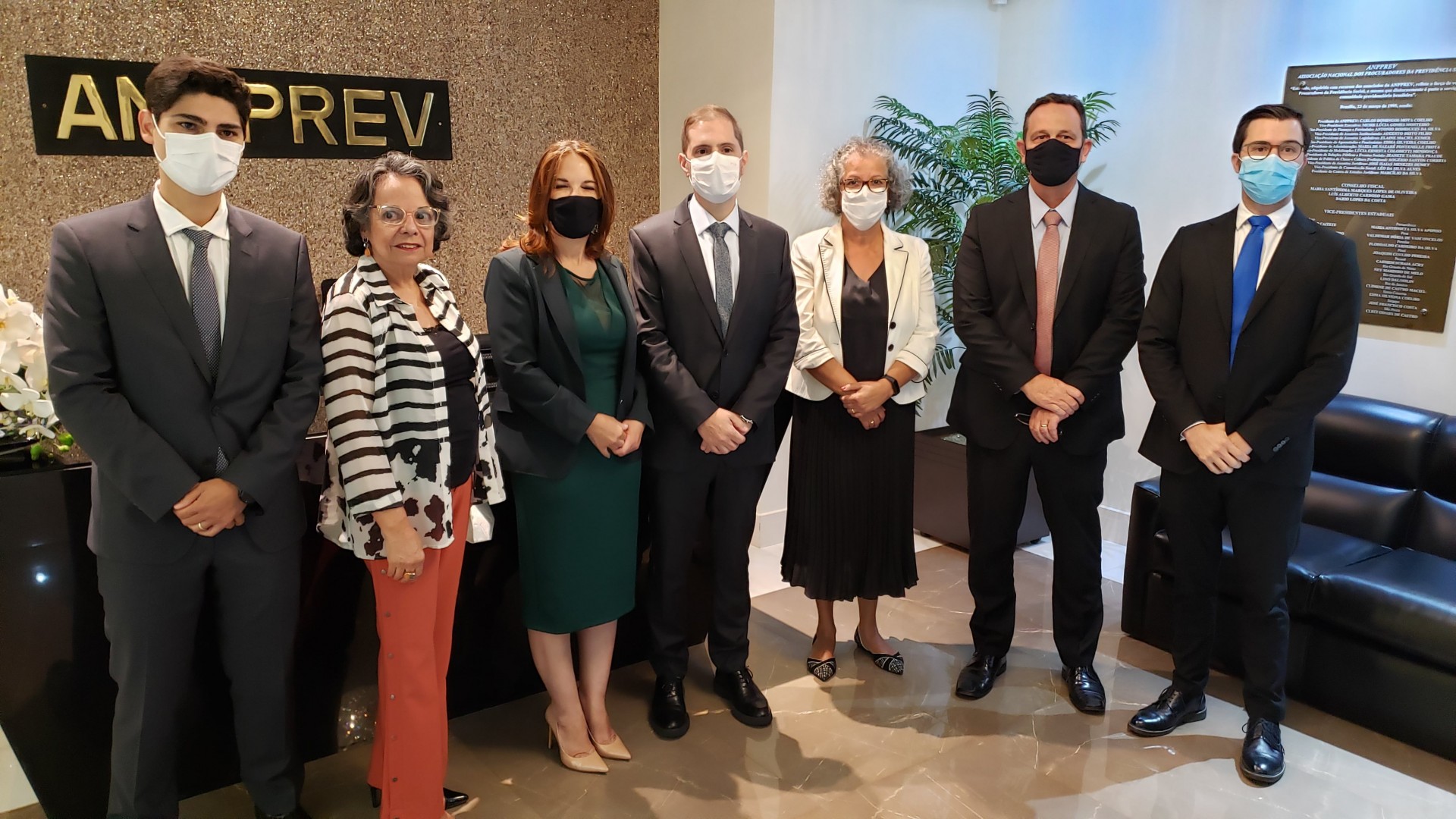 Fotos da visita do Ministro da AGU à ANPPREV em 8/2/22