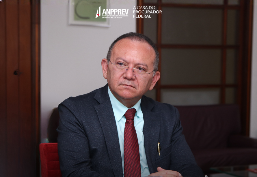 ANPPREV, SINPROFAZ, ANAJUR e ANAFE contratam escritório especializado para defesa das prerrogativas das carreiras